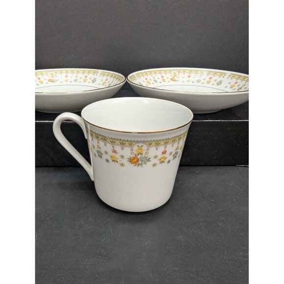 Garden Bouquet Fine China 4978 Replacement Pieces 1 Flat Cup and 2 Berry Bowls - Picture 5 of 7